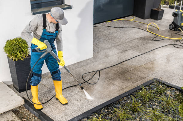 Why Choose Our Certified Pressure Washing Experts for Your Project Needs in Spotsylvania Courthouse, VA?